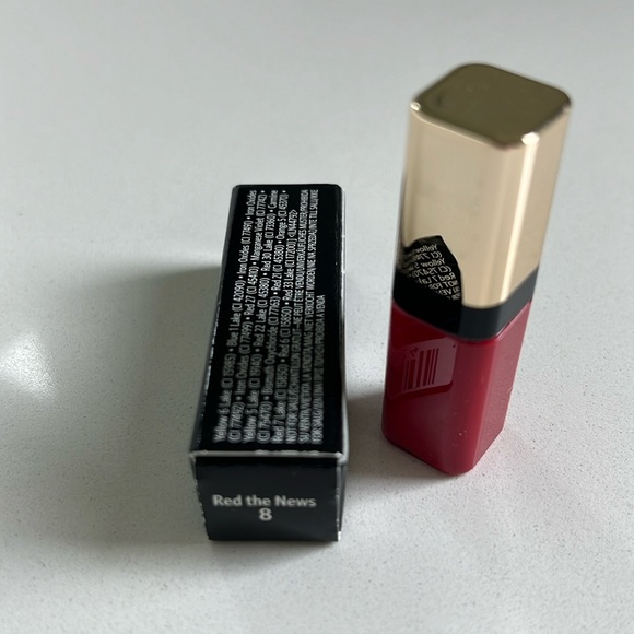 NWT Bobbi Brown mini liquid lip; perfect color for a festive holiday - Picture 3 of 3